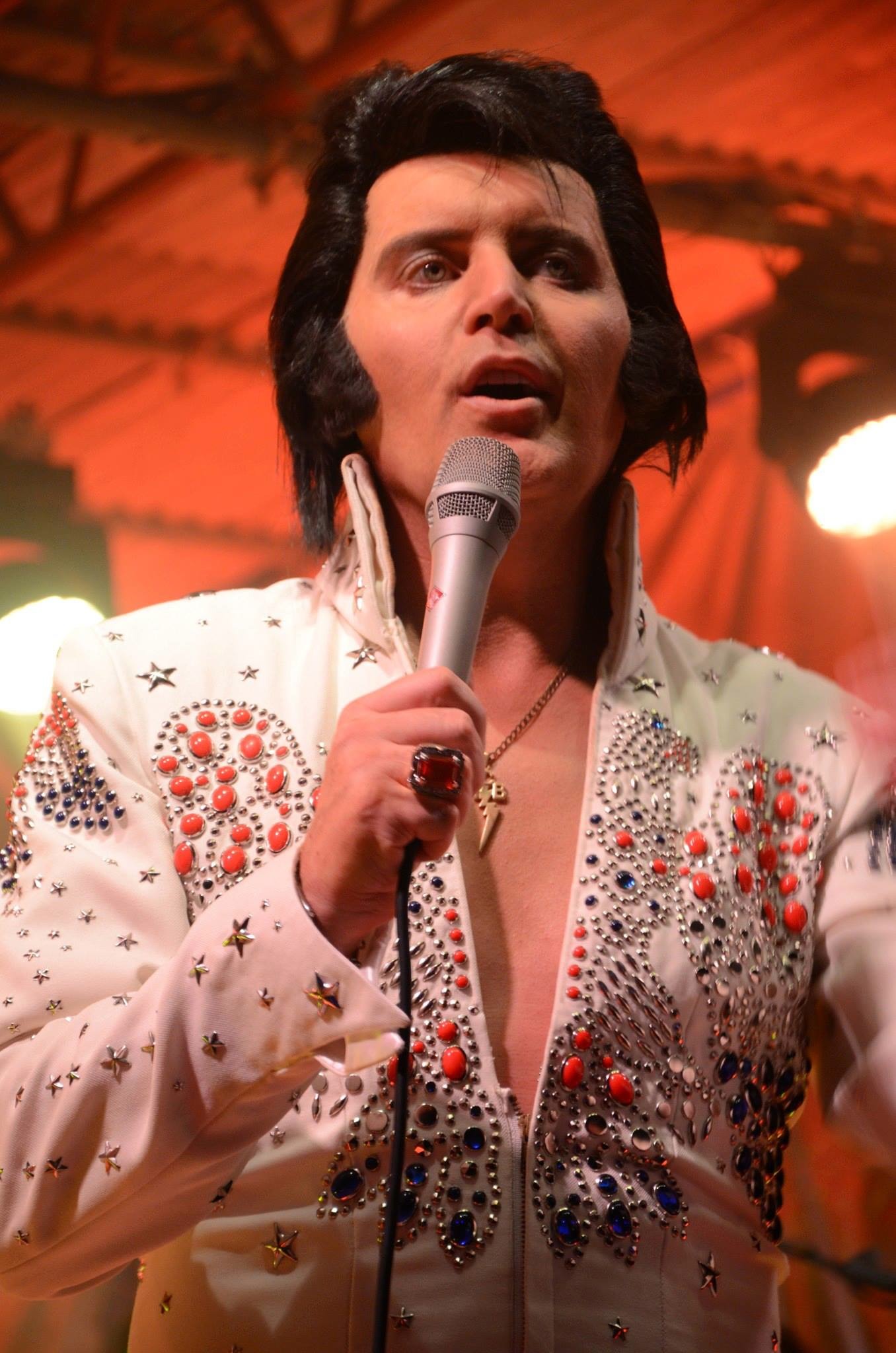 elvisbuttonimage
