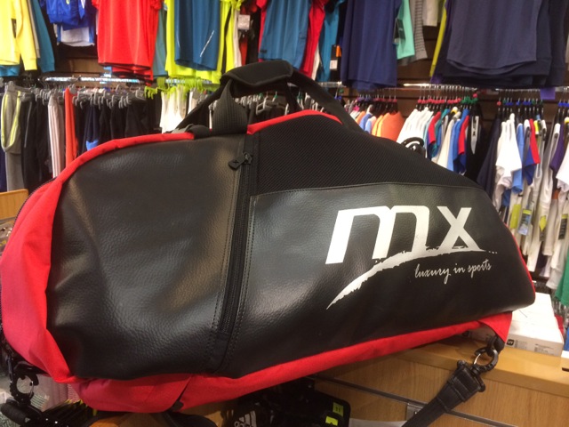 sports shop free holdall